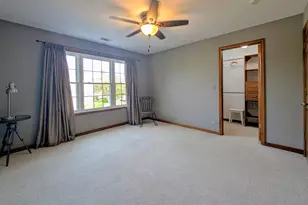 326 Stillwater Ct, Wauconda, IL 60084 - Photo 13