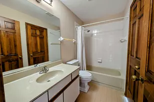 326 Stillwater Ct, Wauconda, IL 60084 - Photo 15