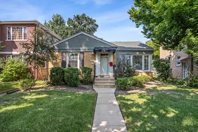 8130 Kilbourn Avenue, Skokie, IL 60076 - Photo 1