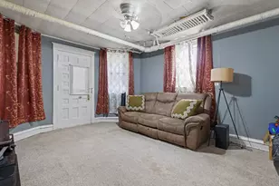 211 Casseday Ave, Joliet, IL 60432 - Photo 17