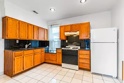 2327 N 75th Avenue, Elmwood Park, IL 60707 - Photo 5