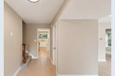 1340 Newcastle Lane, Hoffman Estates, IL 60169 - Photo 3