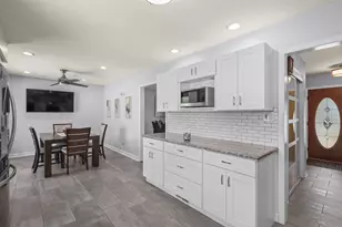 1229 Anvil Ct, Addison, IL 60101 - Photo 13