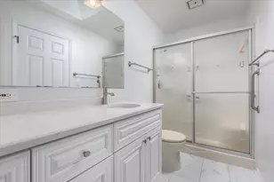2297 Pontiac Cir, Naperville, IL 60565 - Photo 37