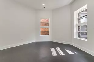 4917 S Washington Park Ct, Chicago, IL 60615 - Photo 17
