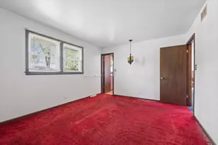 2021 Glenwood Ave, Joliet, IL 60435 - Photo 13