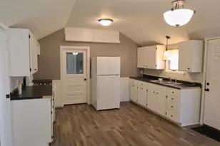 145 E Spaulding Ave, Clifton, IL 60927 - Photo 13