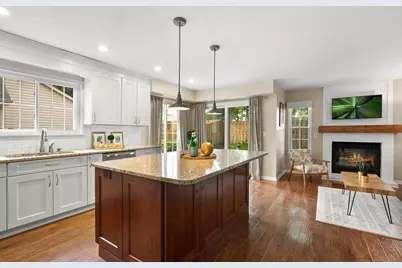 490 Cambridge Drive, Grayslake, IL 60030 - Photo 11