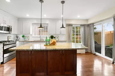 490 Cambridge Drive, Grayslake, IL 60030 - Photo 9