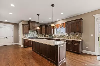 8580 Stone Creek Boulevard, Frankfort, IL 60423 - Photo 11