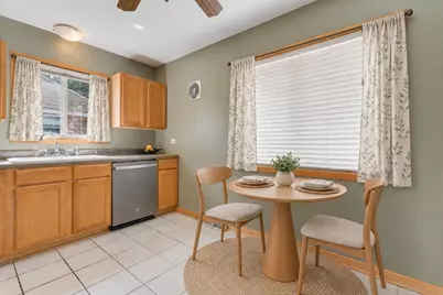 2808 S 10th Avenue, Broadview, IL 60155 - Photo 5