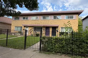 1742 Brown Ave, Evanston, IL 60201 - Photo 1
