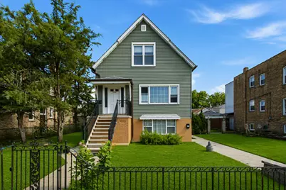 6042 W Addison Street, Chicago, IL 60634 - Photo 1