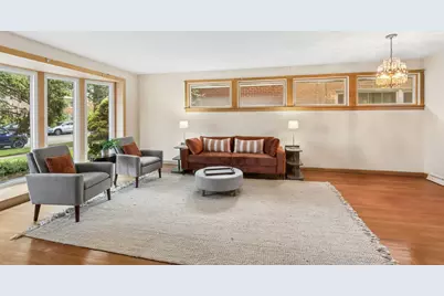 7920 Kenneth Avenue, Skokie, IL 60076 - Photo 5