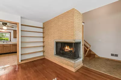 7920 Kenneth Avenue, Skokie, IL 60076 - Photo 9