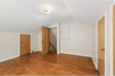 7920 Kenneth Avenue, Skokie, IL 60076 - Photo 21