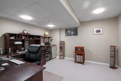 18101 W Hampshire Drive, Gurnee, IL 60031 - Photo 29