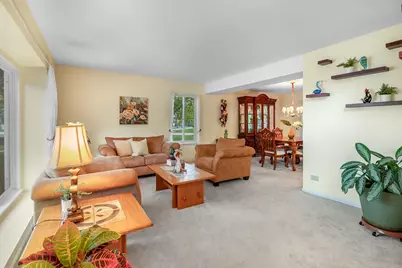 18101 W Hampshire Drive, Gurnee, IL 60031 - Photo 5