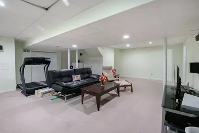 18101 W Hampshire Drive, Gurnee, IL 60031 - Photo 27