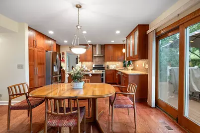 18101 W Hampshire Drive, Gurnee, IL 60031 - Photo 13