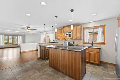 9100 S Ridgeway Avenue, Evergreen Park, IL 60805 - Photo 11