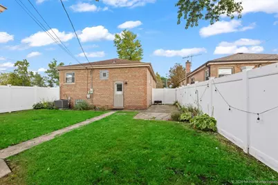 9100 S Ridgeway Avenue, Evergreen Park, IL 60805 - Photo 31