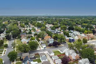 9427 S St Louis Ave, Evergreen Park, IL 60805 - Photo 25
