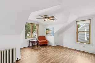 9427 S St Louis Ave, Evergreen Park, IL 60805 - Photo 13