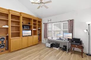 9427 S St Louis Ave, Evergreen Park, IL 60805 - Photo 9
