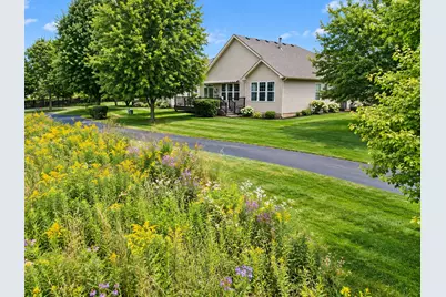 1908 Eton Drive, Hoffman Estates, IL 60192 - Photo 23