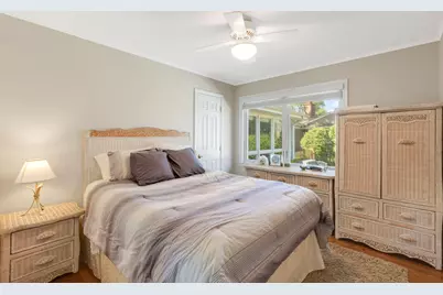 434 Valencia Avenue E, Barrington, IL 60010 - Photo 13