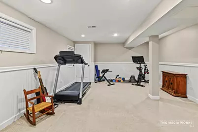 195 Meadow Lakes Boulevard, Aurora, IL 60504 - Photo 25