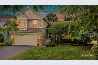 195 Meadow Lakes Boulevard, Aurora, IL 60504 - Photo 3