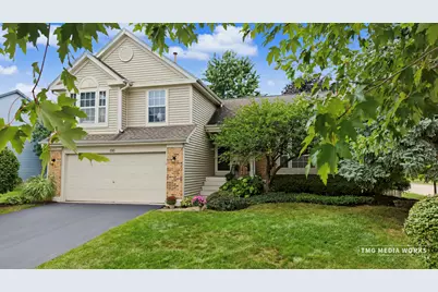 195 Meadow Lakes Boulevard, Aurora, IL 60504 - Photo 1