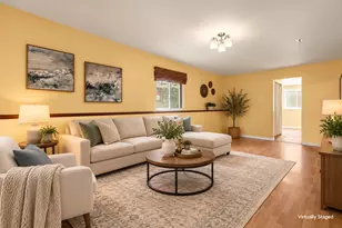 199 W Hillside Dr, Round Lake, IL 60073 - Photo 9