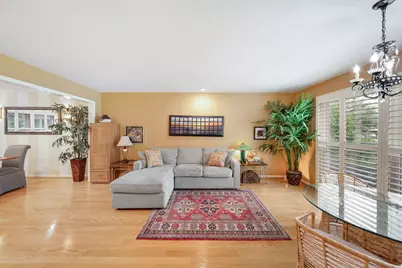 1170 Green Knolls Drive, Buffalo Grove, IL 60089 - Photo 5