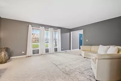 1320 Spring Hill Drive, Algonquin, IL 60102 - Photo 9