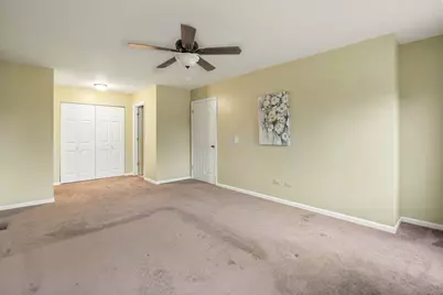 5481 Parkside Court, Gurnee, IL 60031 - Photo 19