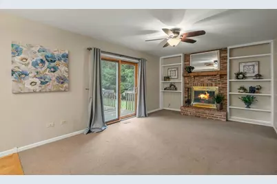 5481 Parkside Court, Gurnee, IL 60031 - Photo 7