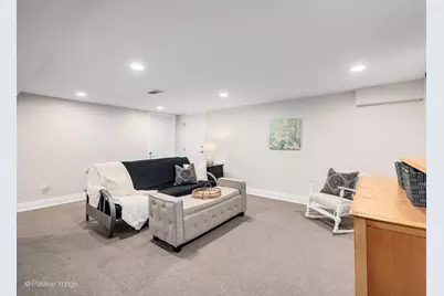 832 Sherwood Road, La Grange Park, IL 60526 - Photo 29