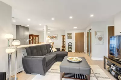2150 Bouterse Street #406D, Park Ridge, IL 60068 - Photo 5