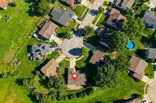 7 Pheasant Ct, Woodridge, IL 60517 - Photo 41