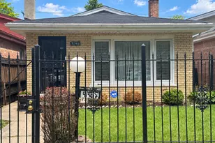 9146 S Woodlawn Ave, Chicago, IL 60619 - Photo 1