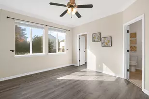 1830 S Fallbrook Dr, Round Lake, IL 60073 - Photo 15
