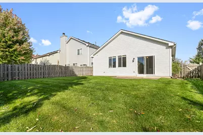 1830 S Fallbrook Drive #1830, Round Lake, IL 60073 - Photo 21