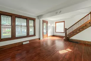 111 Warren Ave, Aurora, IL 60505 - Photo 5