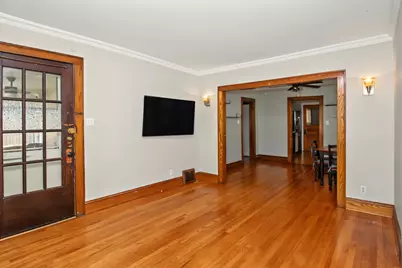 225 W School Street, Villa Park, IL 60181 - Photo 5