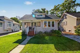 225 W School St, Villa Park, IL 60181 - Photo 1