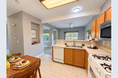 1689 S Candlestick Way, Waukegan, IL 60085 - Photo 5