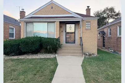 8632 S Jeffery Boulevard, Chicago, IL 60617 - Photo 1